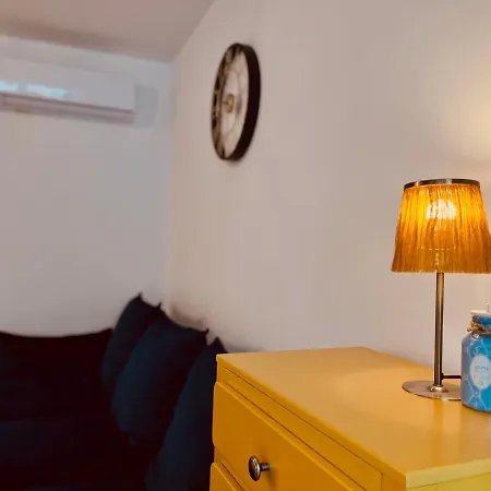 Lobel 아파트